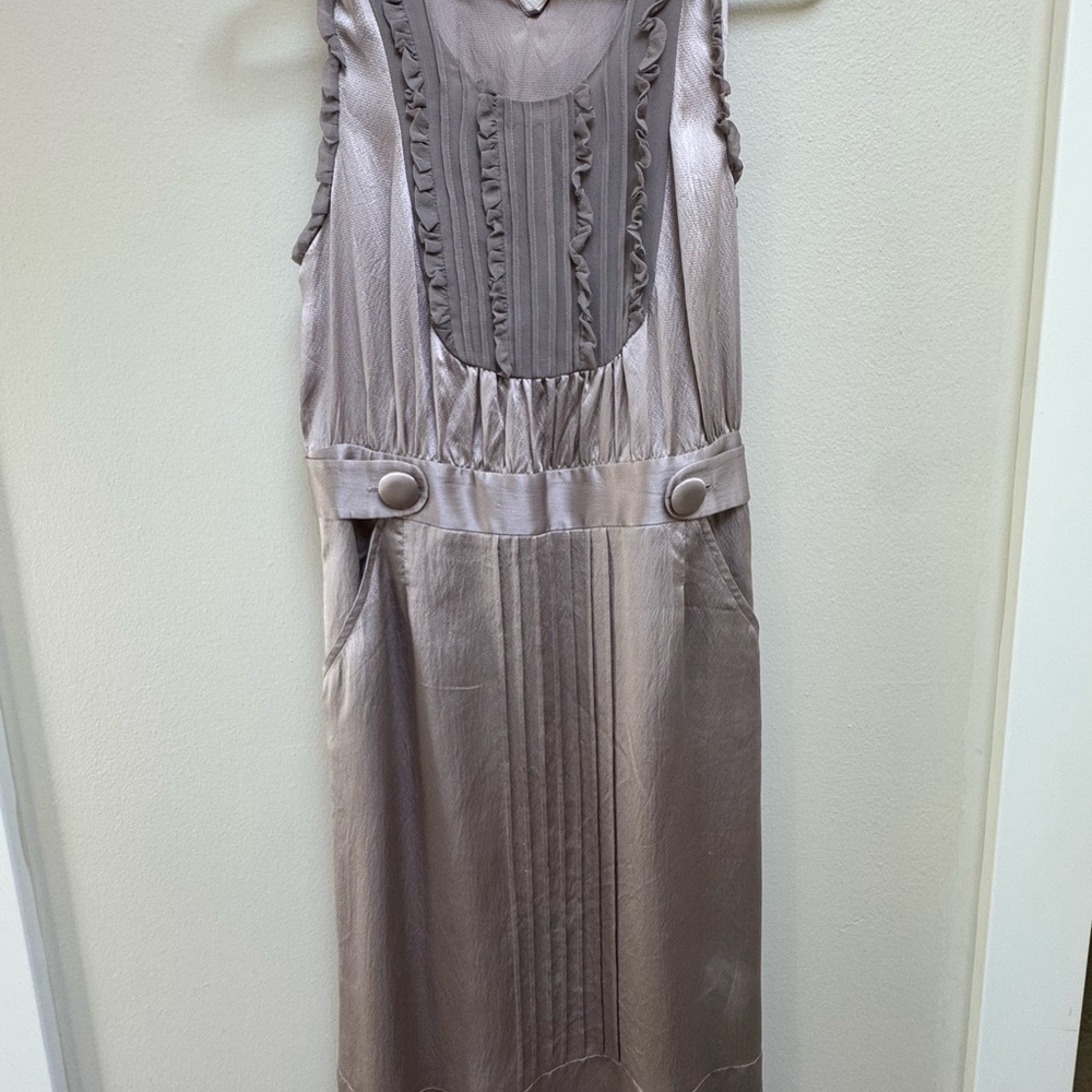 Elegant Silver Sleeveless Dress